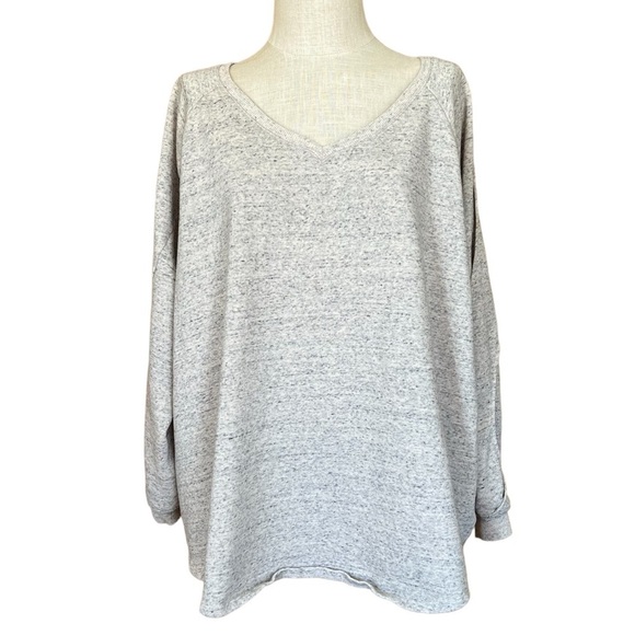 Maurices Tops - Maurices 3X Light Heathered Gray Athleisure Sweatshirt Arm Cutouts Casual